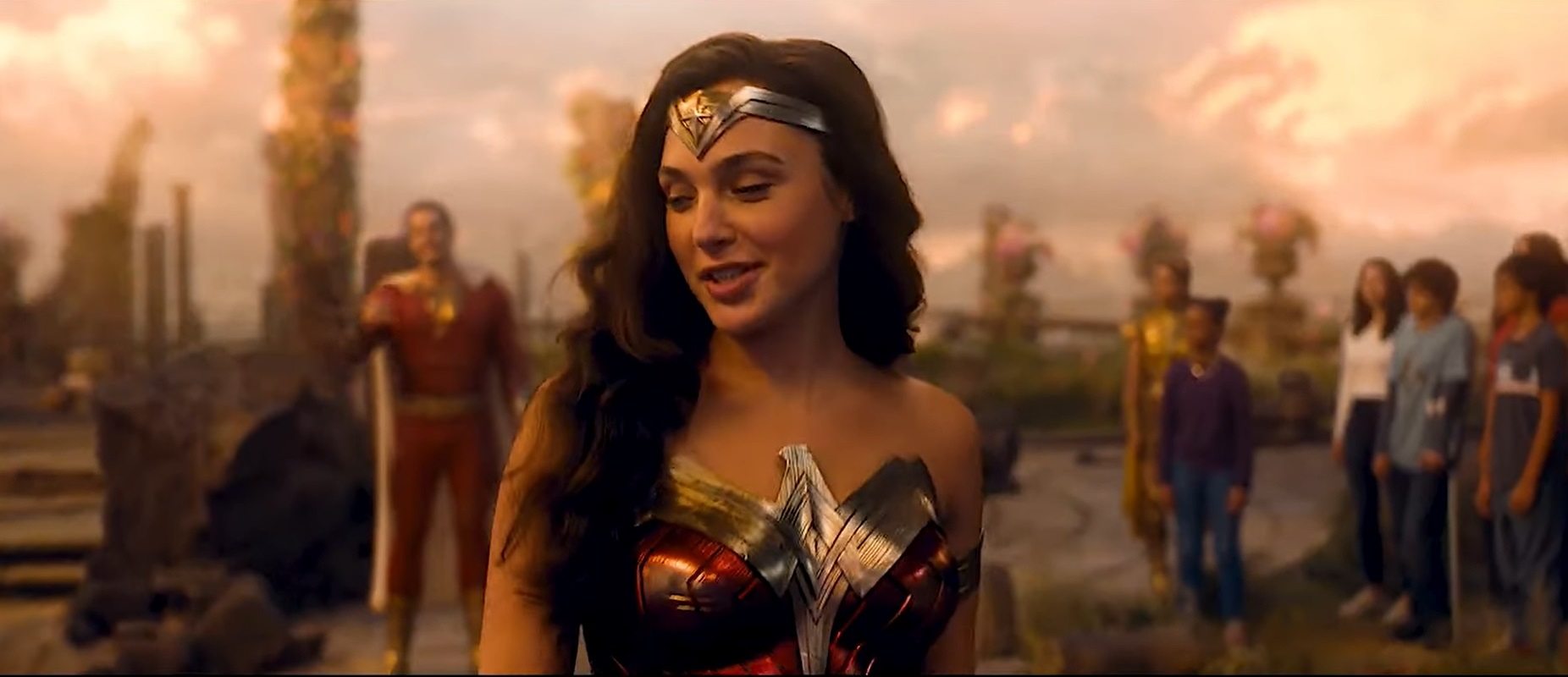 ¿Vuelve Diana? Gal Gadot dijo que desarrollara Wonder Woman 3 en el DCU junto a James Gunn y Peter Safran > Cultura Geek %