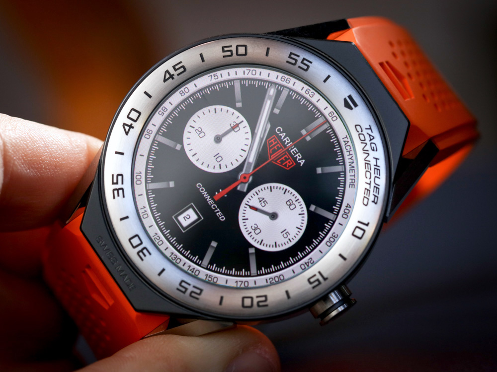TAG Heuer presentó su smartwatch de lujo con Android Wear e Intel
