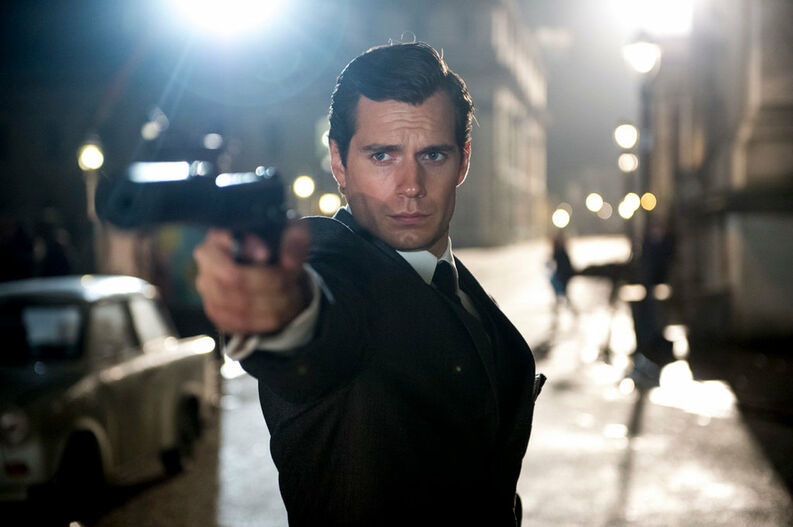 Henry Cavill -James Bond
