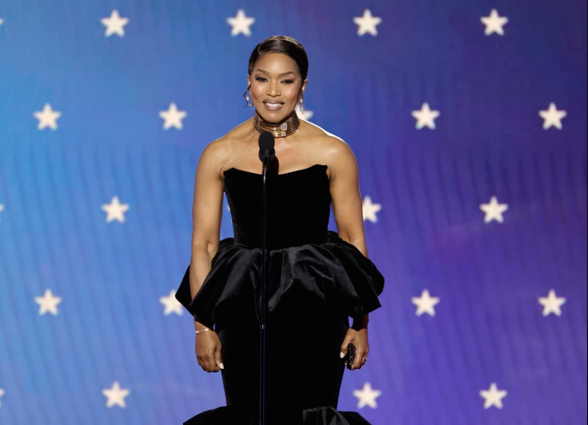 Critics Choice Awards - Angela Bassett