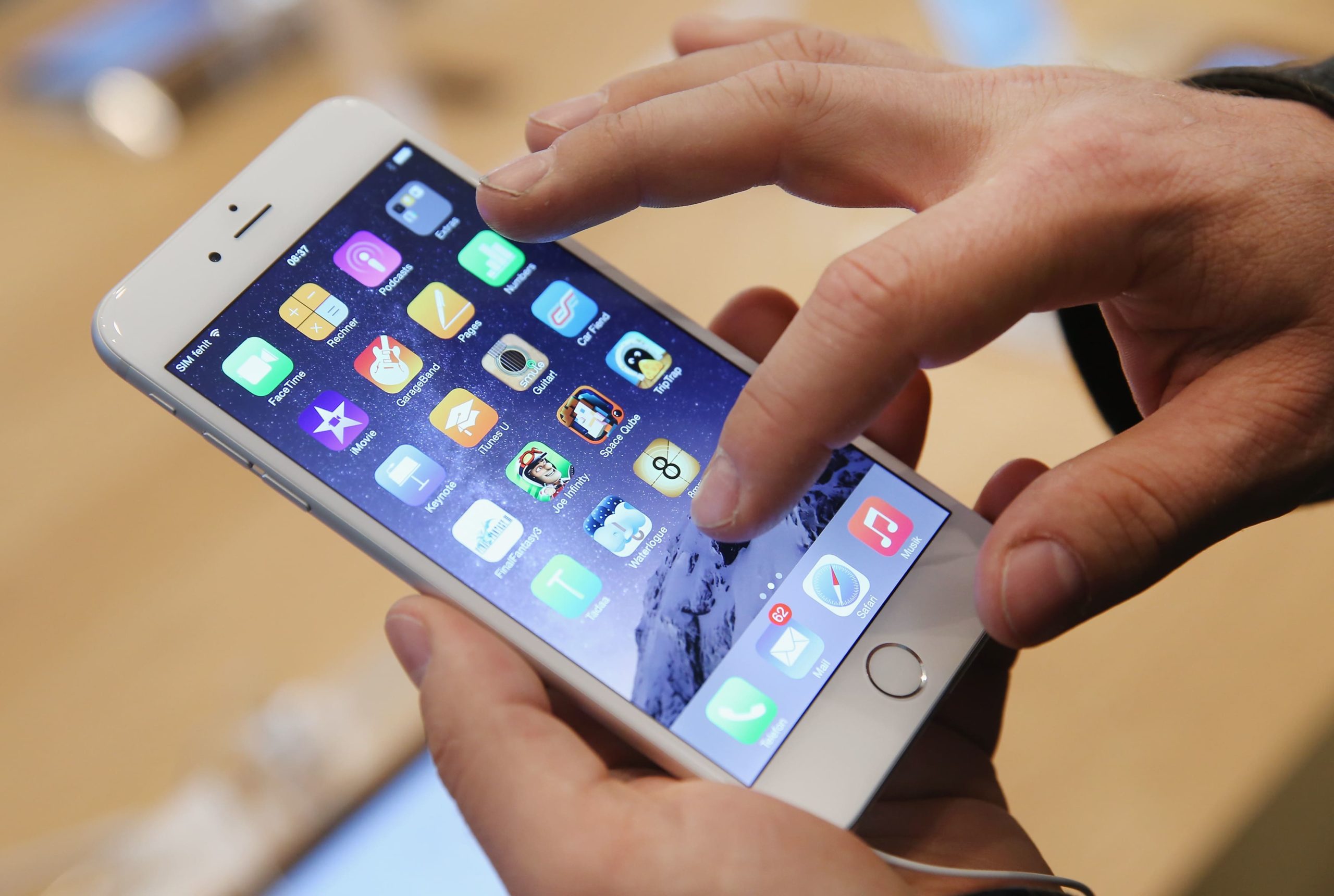 ¿Tienes un iPhone no tan nuevo?  Apple podría bloquearte el uso de iMessage, FaceTime y otros tipos de servicios