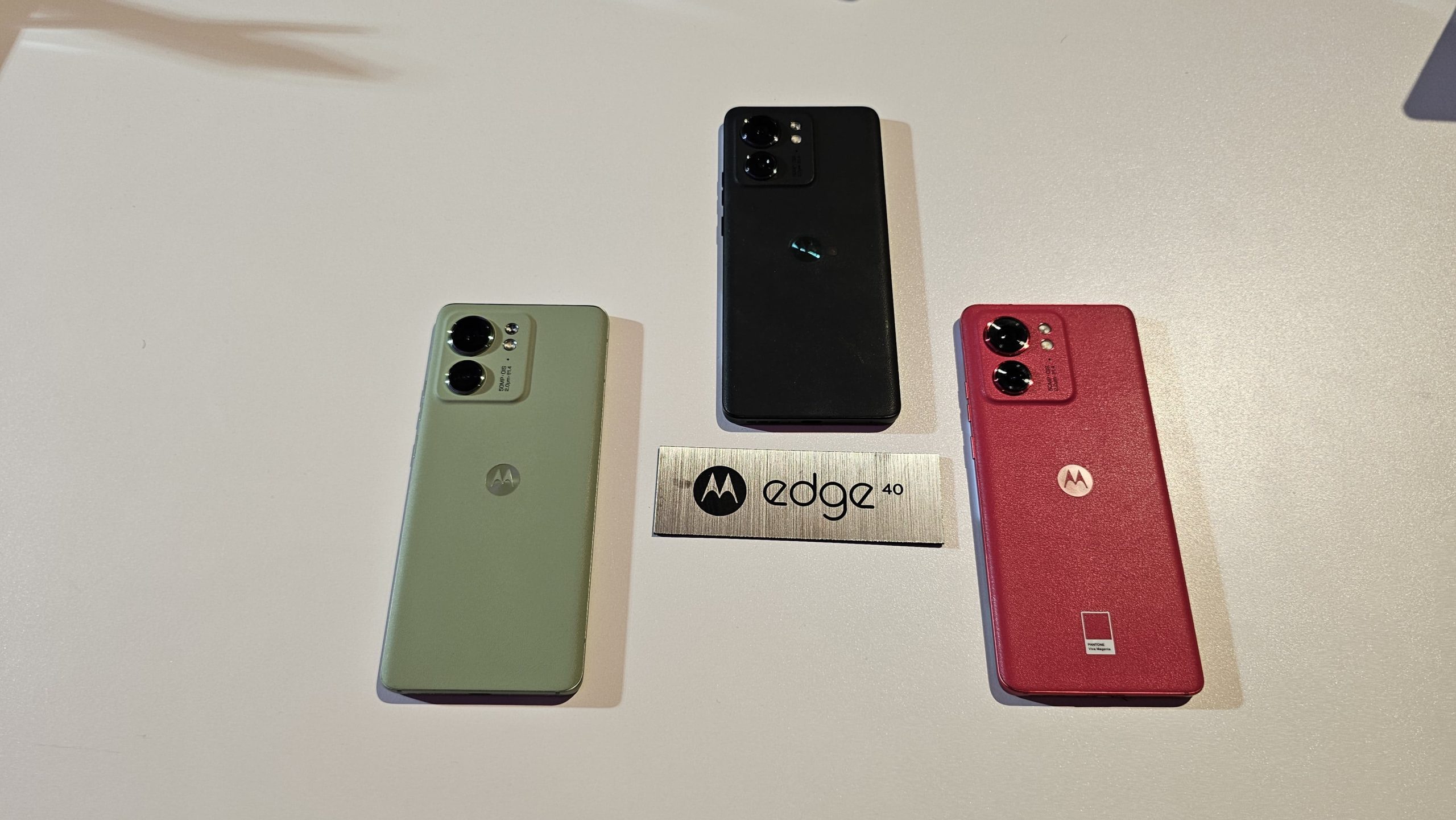 Celular Motorola Edge 40 Pro 256GB Celeste Glaciar