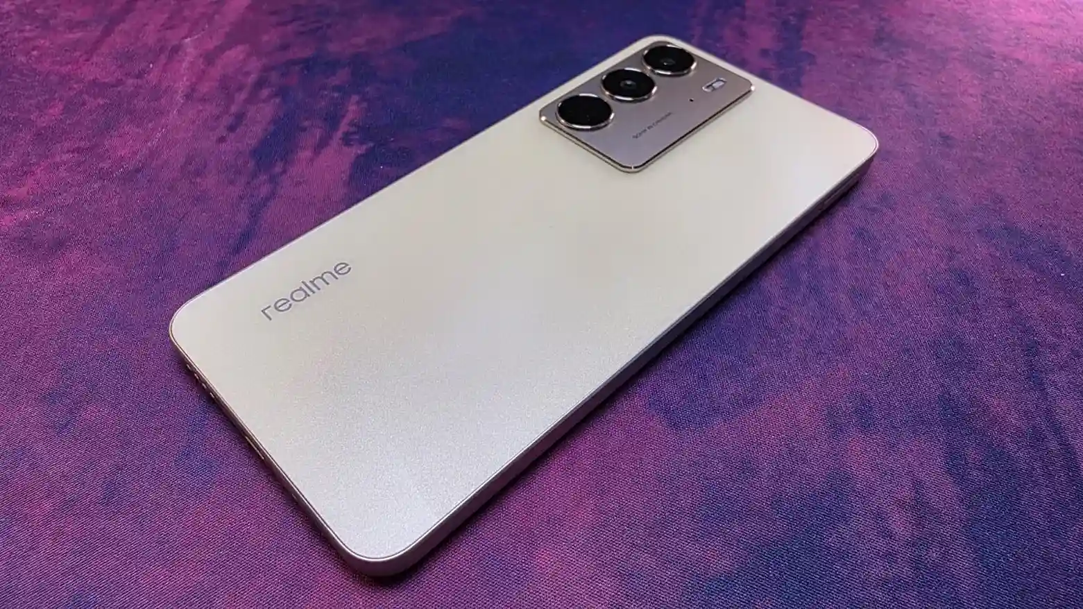 Realme C75