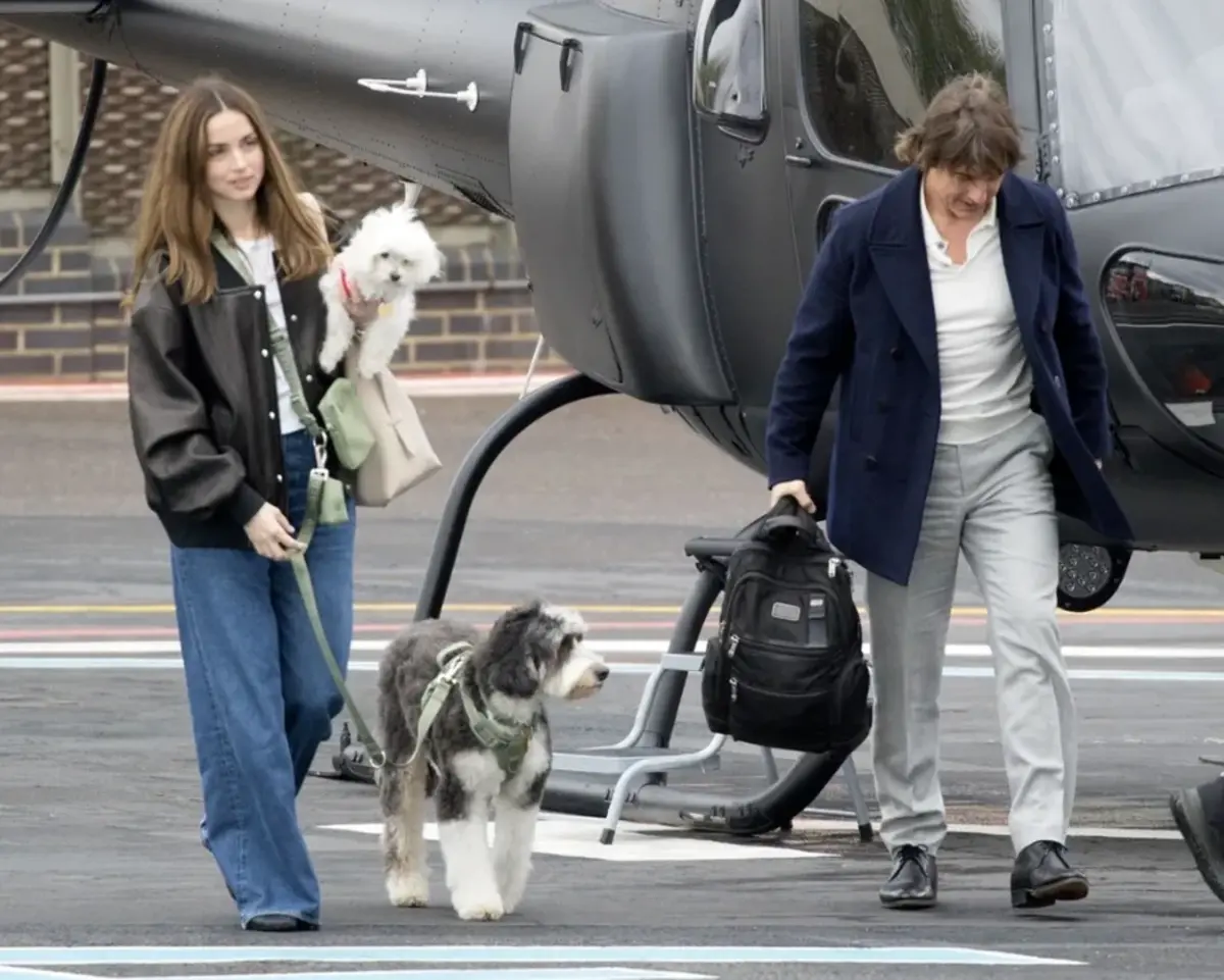 Ana de Armas y Tom Cruise