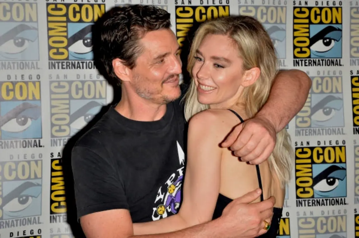 Pedro Pascal y Vanessa Kirby