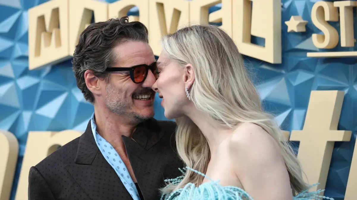 Pedro Pascal y Vanessa Kirby