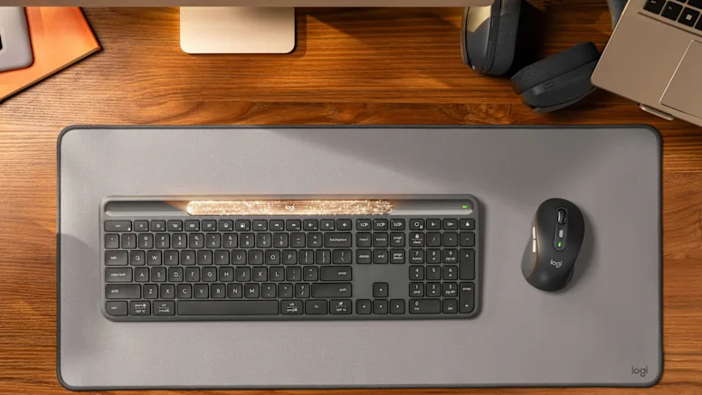 Logitech teclado carga luz