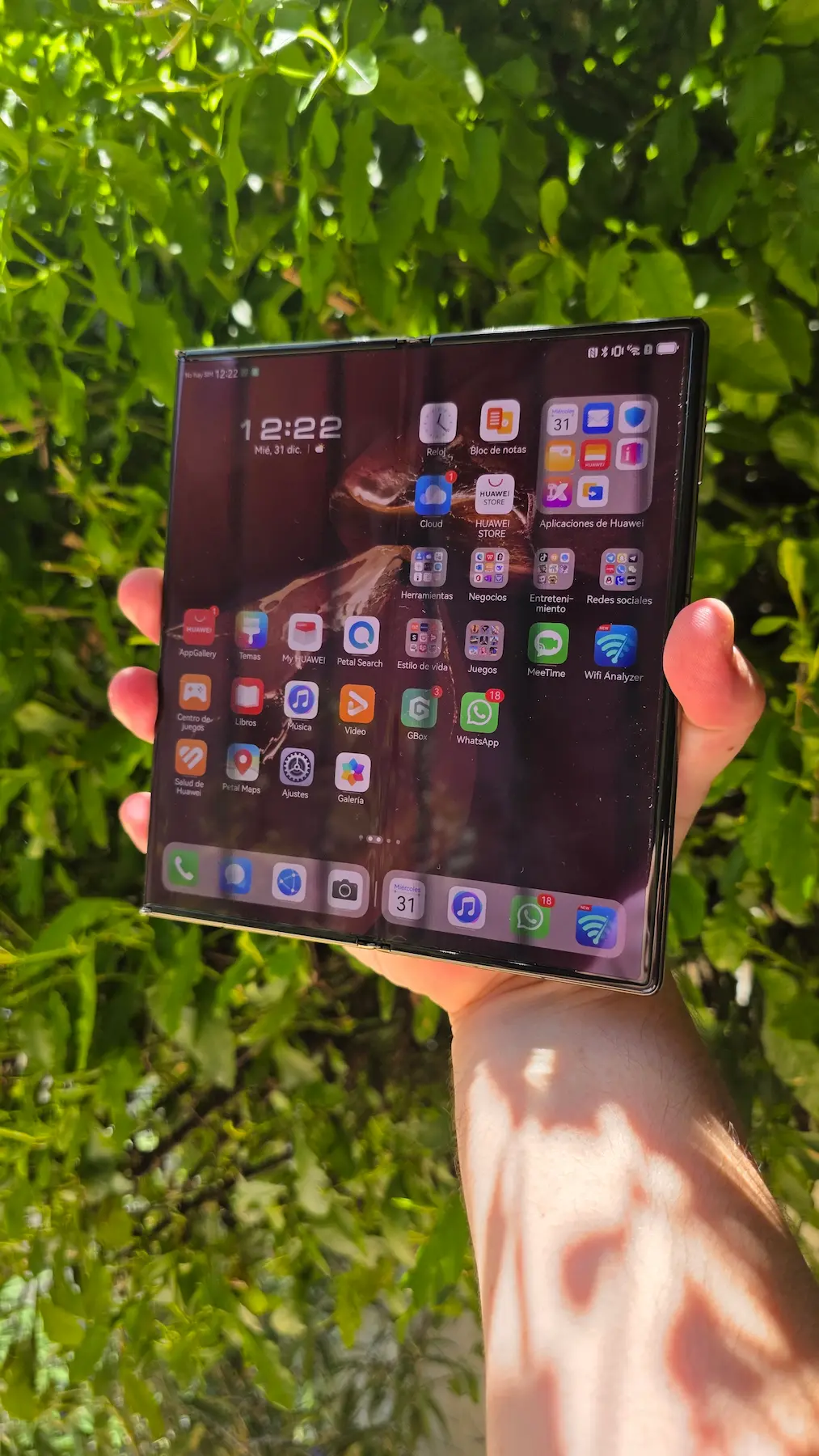 202review del Huawei Mate XT ultimate design en culturageek