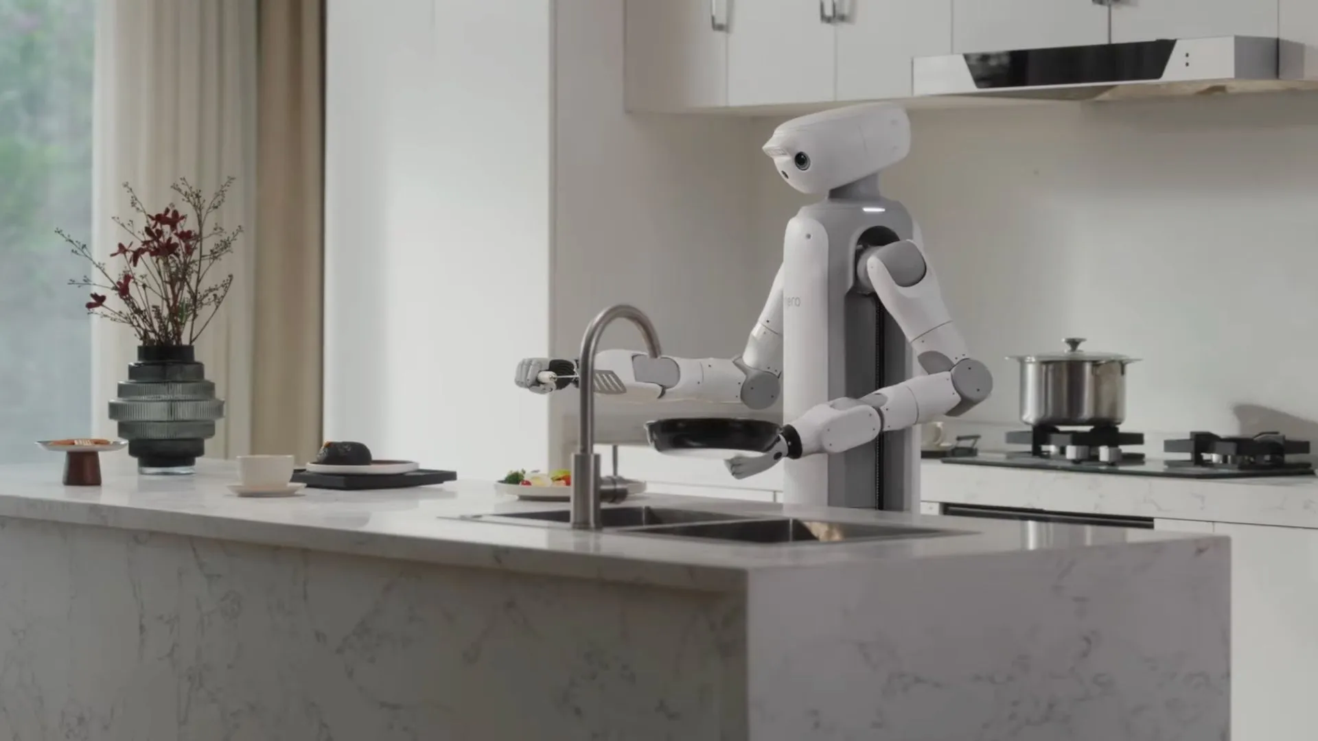 CES 2026 robot mayordomo