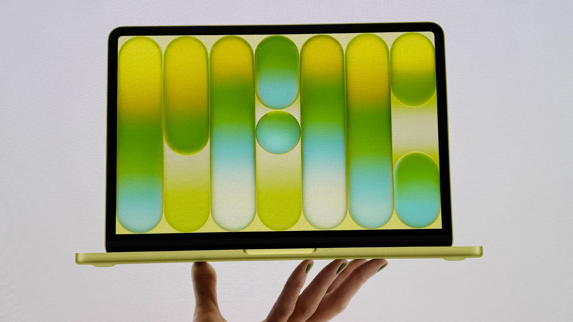 Apple laptop barata