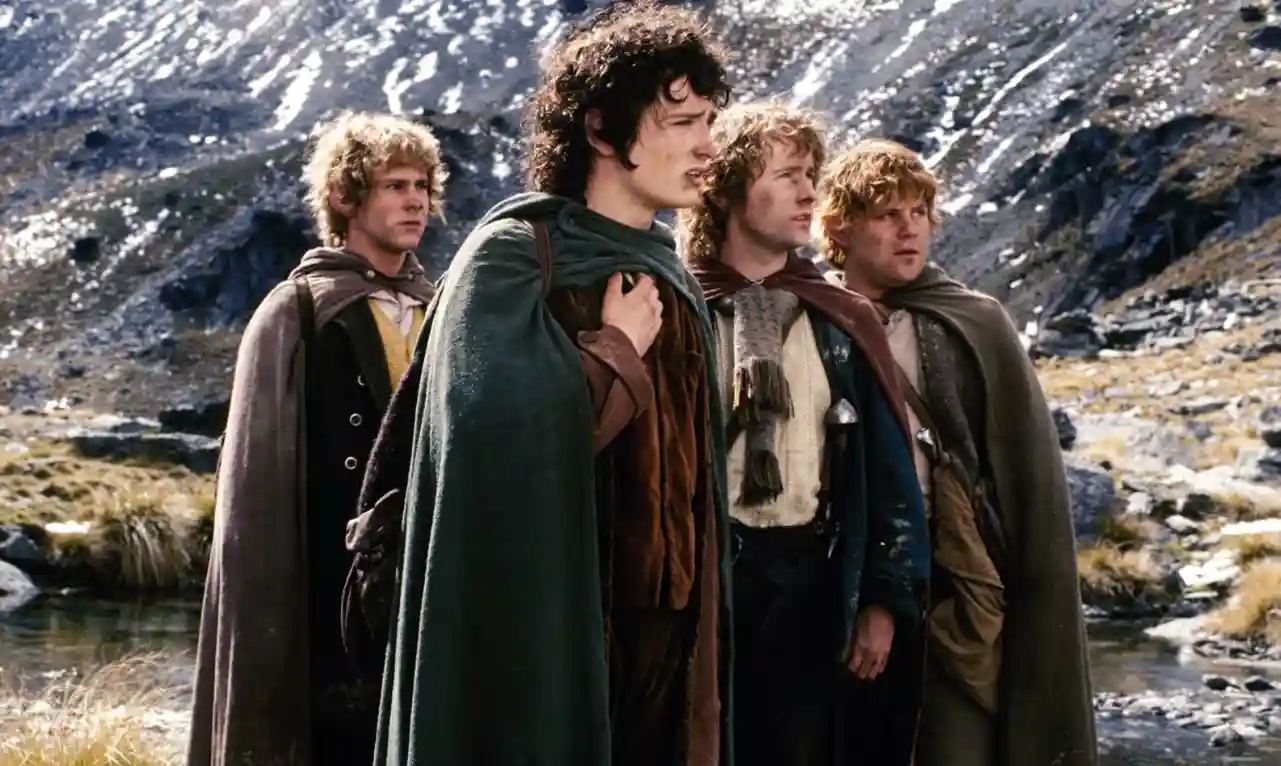 Frodo, Sam, Pippin y Merry en una escena de El Señor de los Anillos