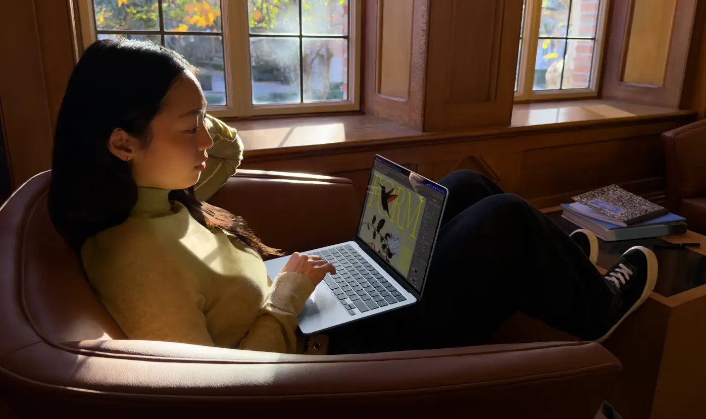 Una MacBook Air, entre los productos de Apple que aumentaron de precio
