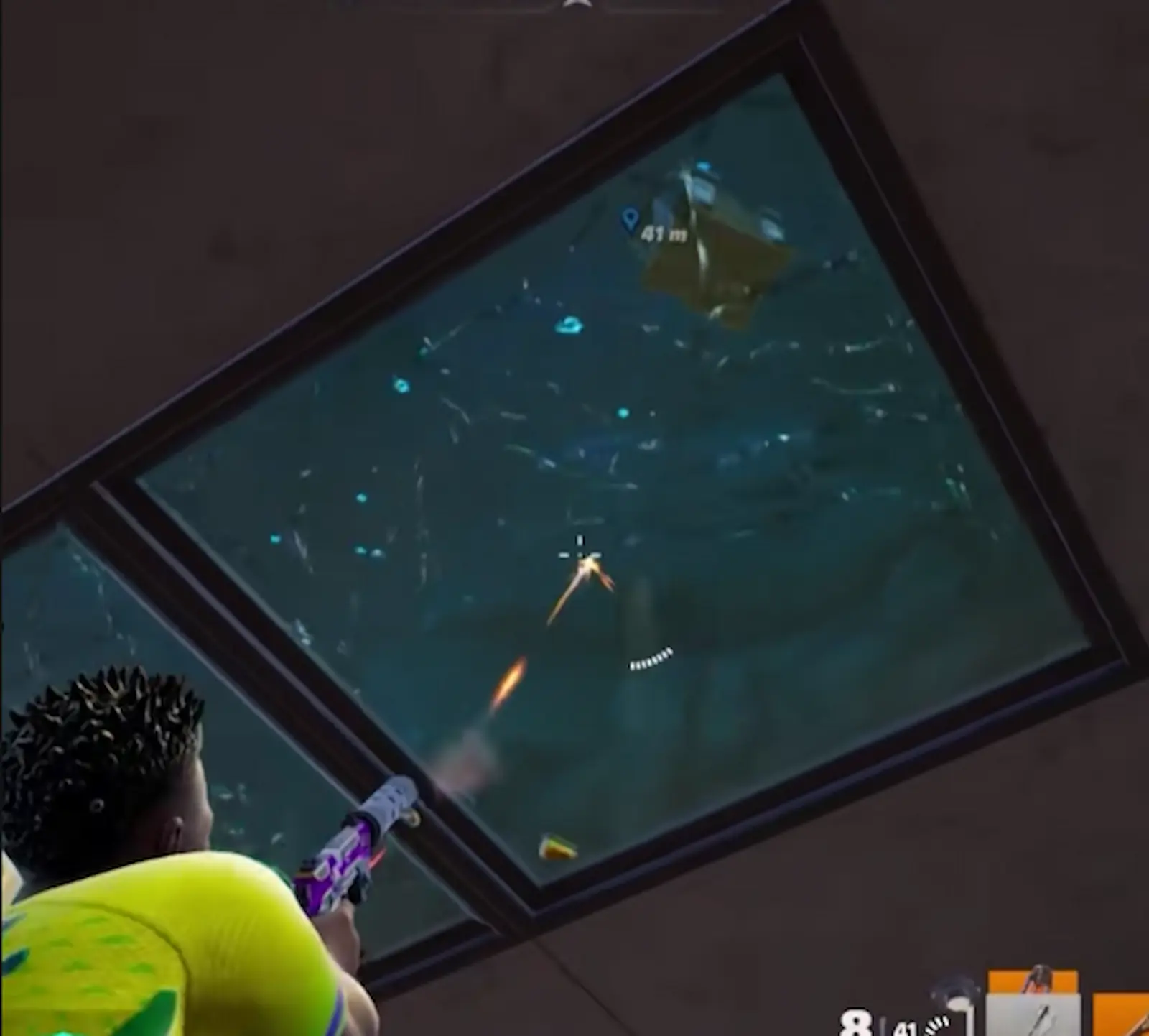 Acuario secreto roto en Heatwave Harbor, Fortnite, con el botín a la vista