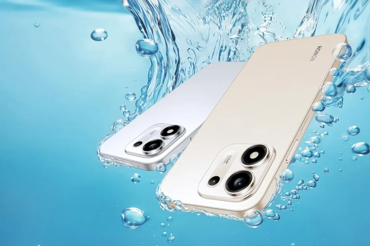 Honor X7e Plus en dorado y plateado sumergido en agua, mostrando su resistencia IP69K