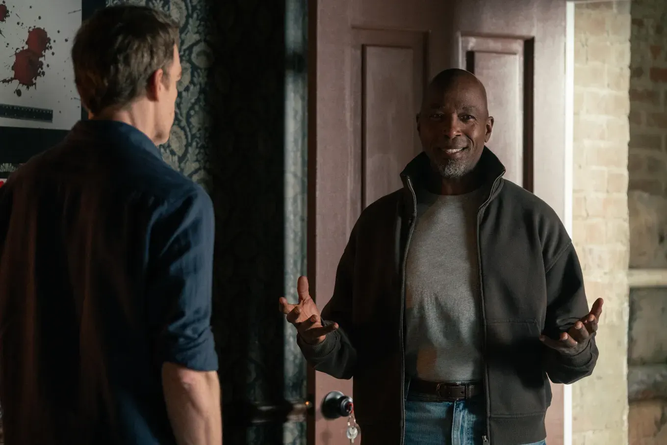 Ntare Guma Mbaho Mwine en Dexter: Resurrection temporada 2