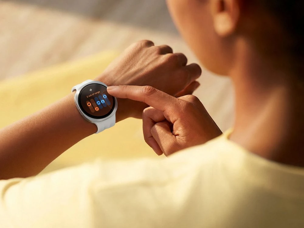 Samsung Galaxy Watch9 en sus versiones de 40 y 44 mm con correas intercambiables