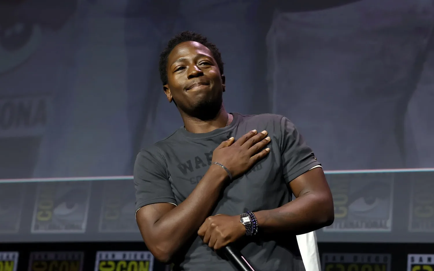 David Jonsson, el nuevo Black Panther, en el panel de Marvel en la Comic-Con 2026