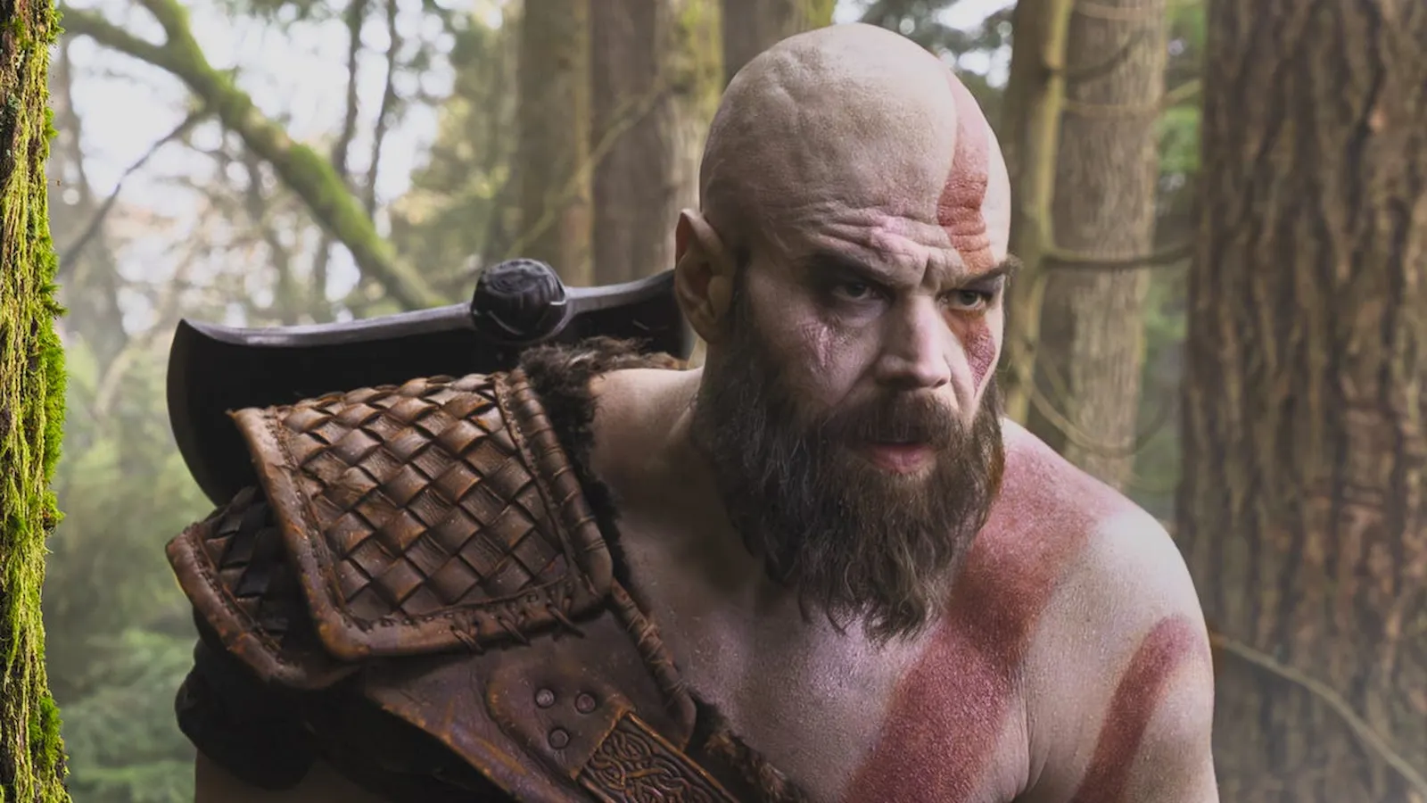 Ryan Hurst caracterizado como Kratos en la serie live-action de God of War