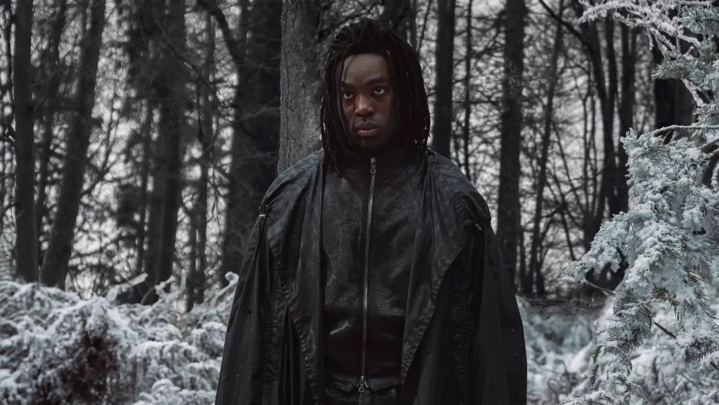 Paapa Essiedu como Severus Snape en la serie de Harry Potter de HBO