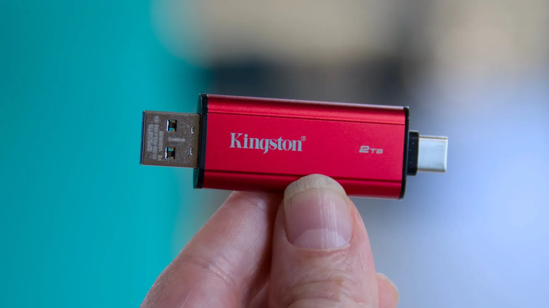 publicidad falsa Kingston Adorni - culturageek.com.ar