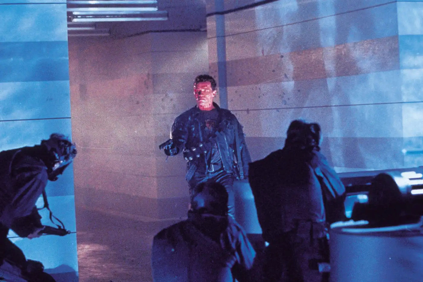 El T-800 de Arnold Schwarzenegger en la escena de la fundición de Terminator 2: El Juicio Final