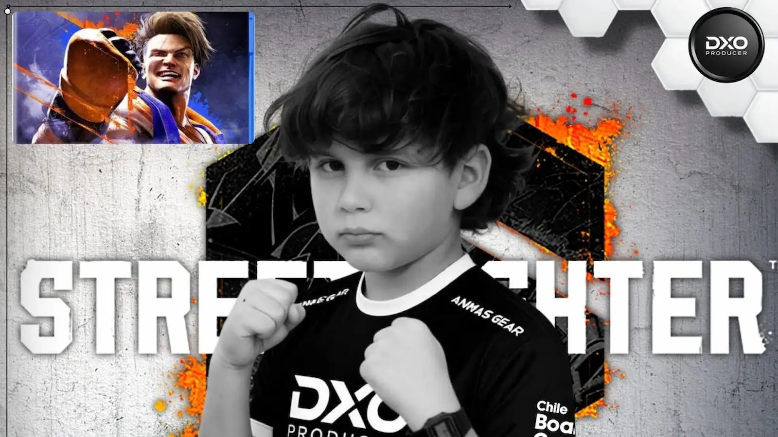 Gudfella, el jugador chileno de 10 años de Street Fighter 6, con la camiseta de DXO