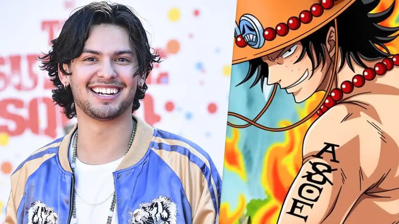 Xolo Maridueña junto al Portgas D. Ace del anime de One Piece, personaje que interpreta en la temporada 3