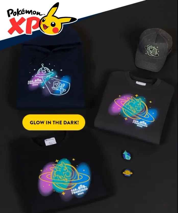 Remeras y gorra de la línea Glow in the Dark del Pokémon Center Worlds 2026 con estampas que brillan en la oscuridad