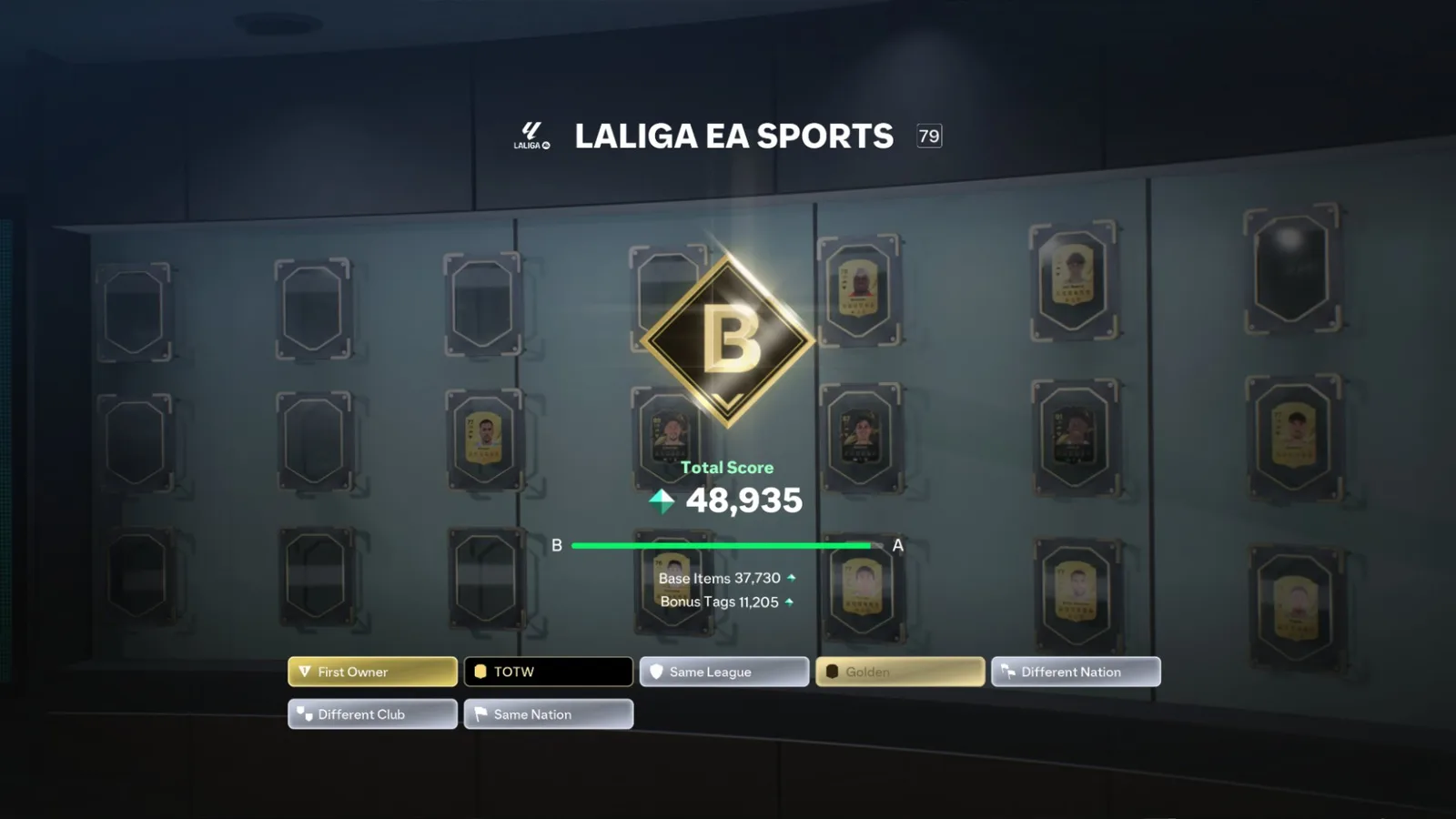 Pantalla de la Galería FUT en EA Sports FC 27 con la calificación B y el puntaje total del set de LaLiga