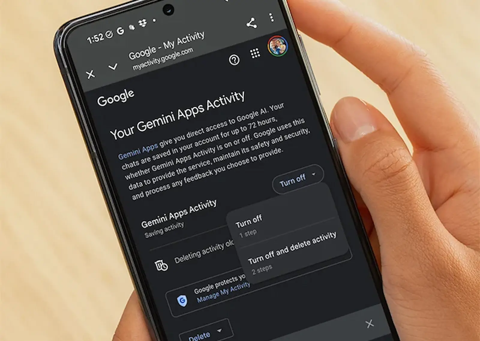 Pantalla de celular con la actividad de las apps de Gemini y el botón para desactivarla