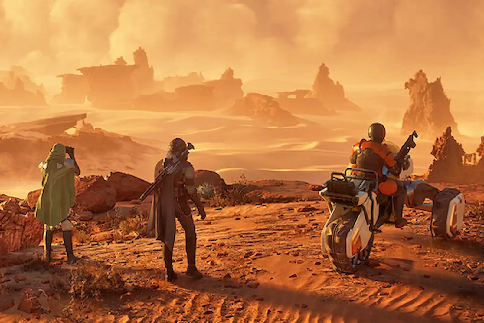Un grupo de jugadores junto a un vehículo en el desierto de Arrakis al atardecer en Dune: Awakening
