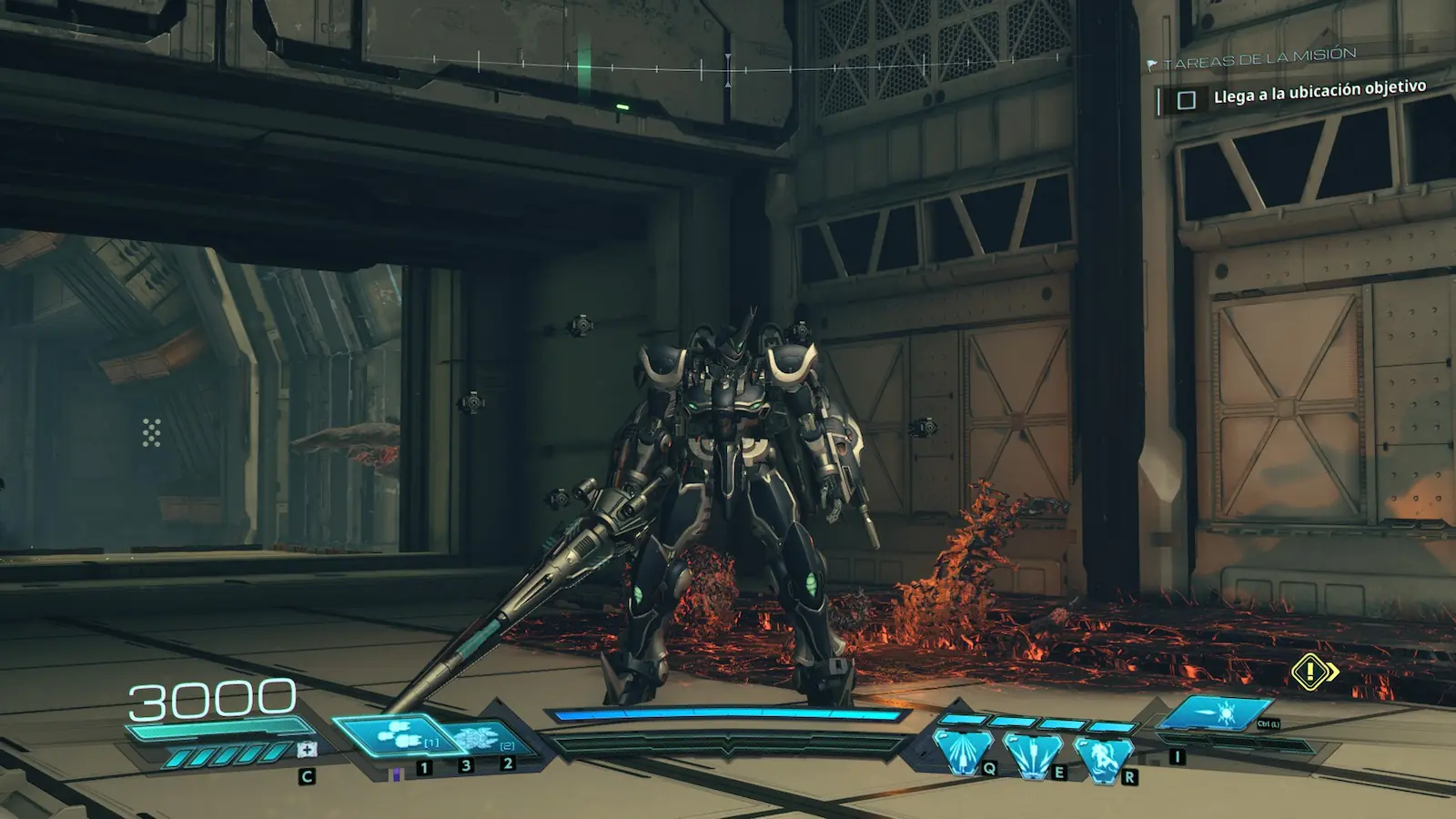 Mobile Suit con lanza espada avanzando por un hangar en Gundam Rogue Orbit