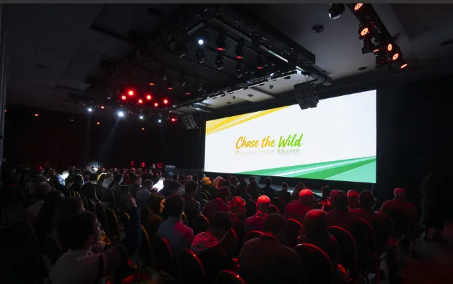 Auditorio de La Rural durante la presentación de los nuevos dispositivos de Huawei en Argentina
