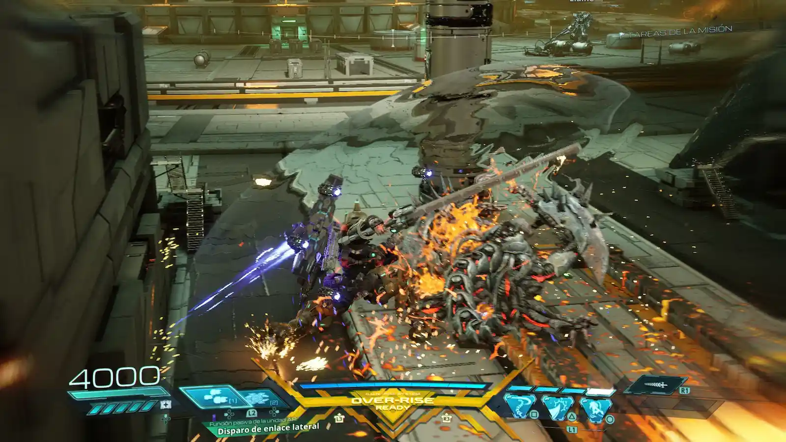 Combate contra varios enemigos con el medidor Over-Rise cargado en Gundam Rogue Orbit