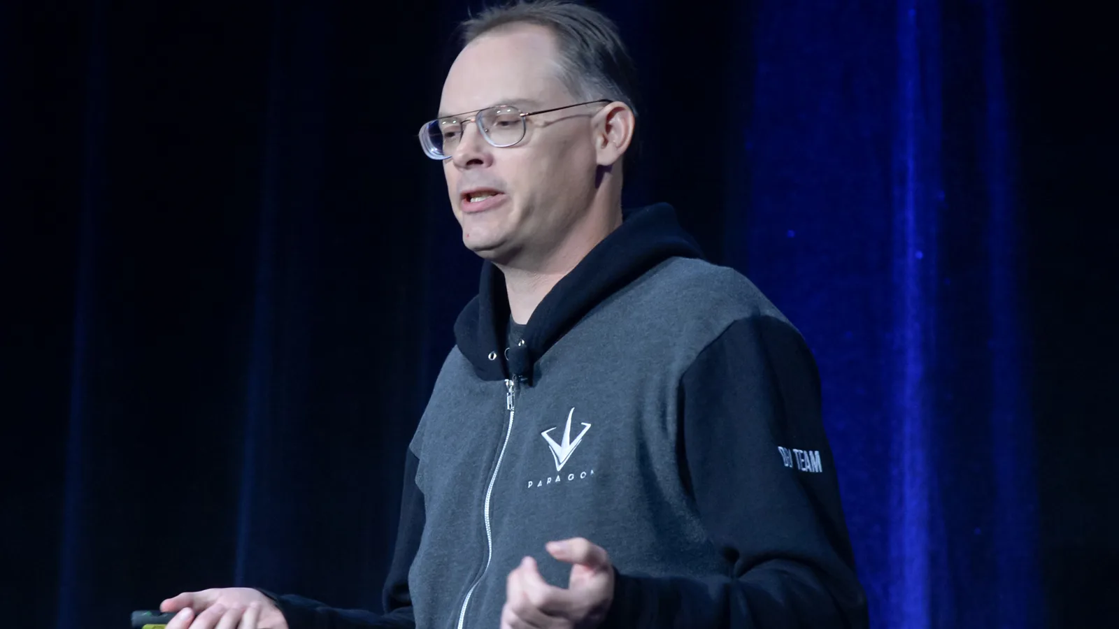 Tim Sweeney, CEO de Epic Games, habla en el escenario de la Game Developers Conference