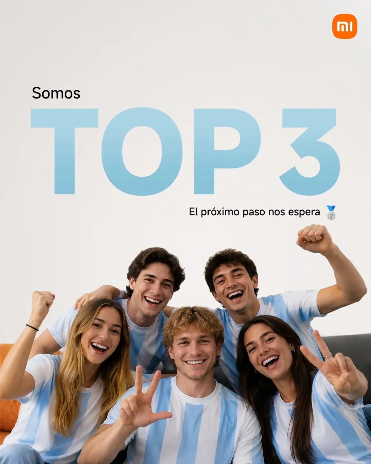 Placa oficial de Xiaomi Argentina anunciando que la marca alcanzó el Top 3 de smartphones del país