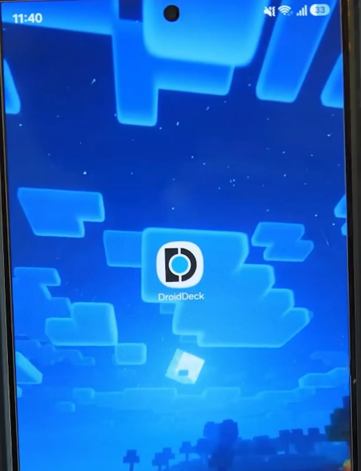 Pantalla de carga de DroidDeck en un celular Android