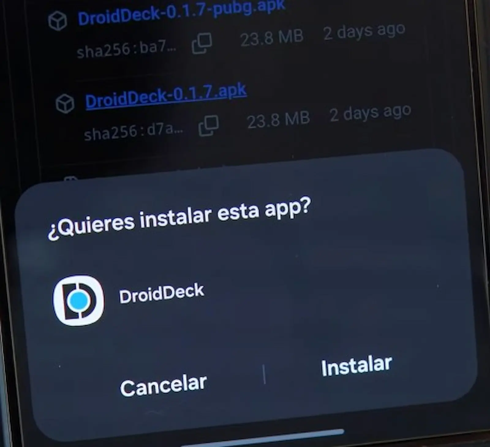 Aviso de Android para confirmar la instalación de la app DroidDeck
