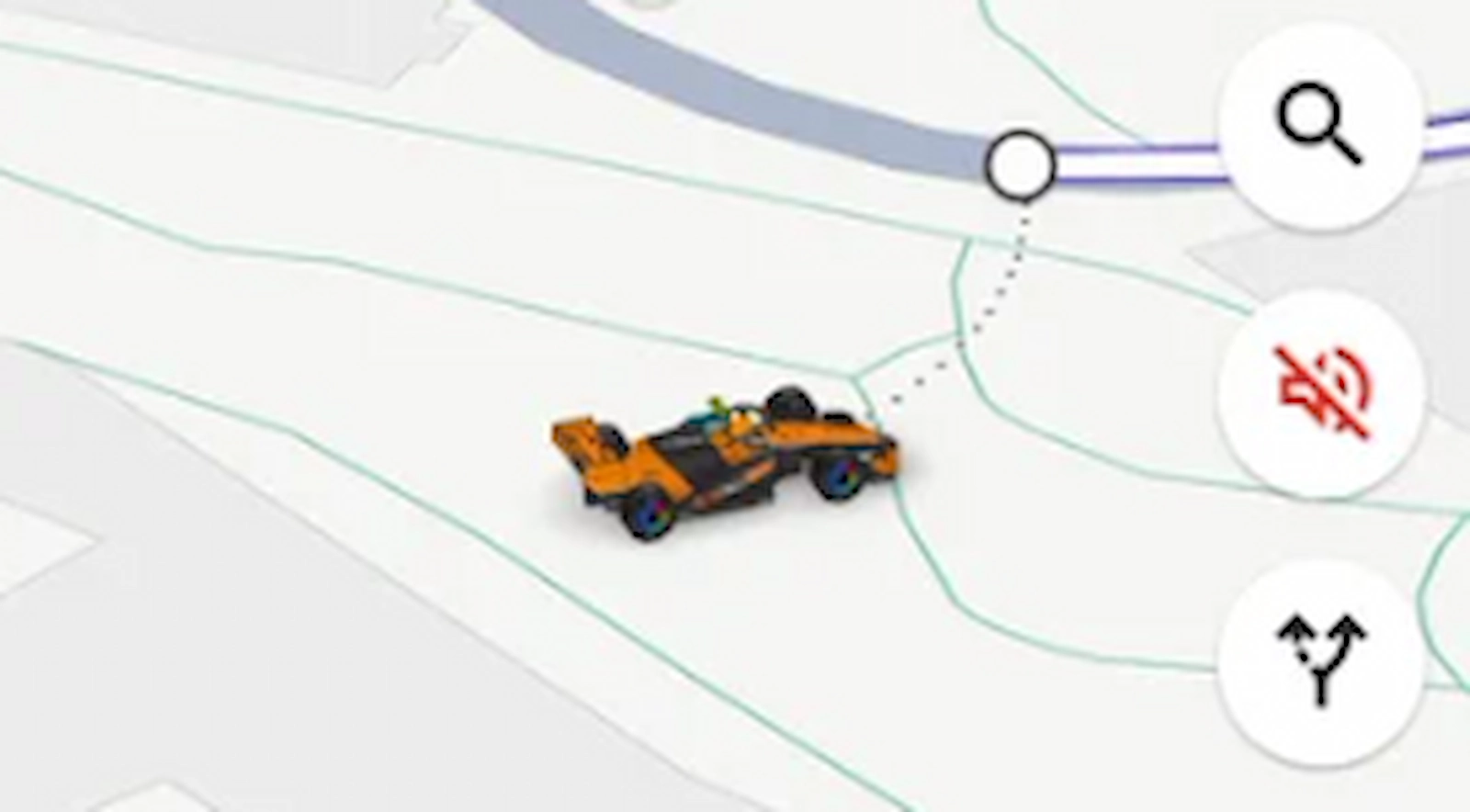 El avatar del McLaren F1 sobre una ruta de navegación en Google Maps