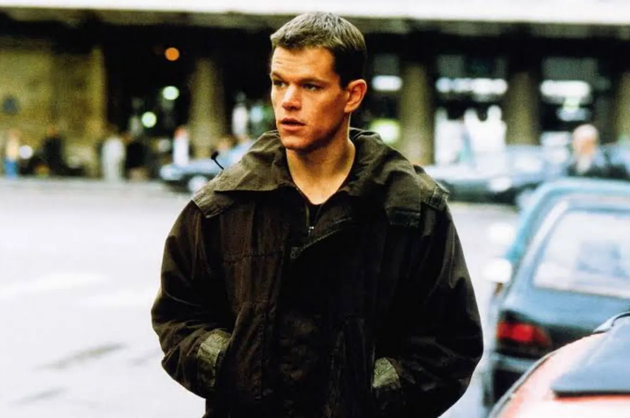 Matt Damon como Jason Bourne en la película Identidad desconocida