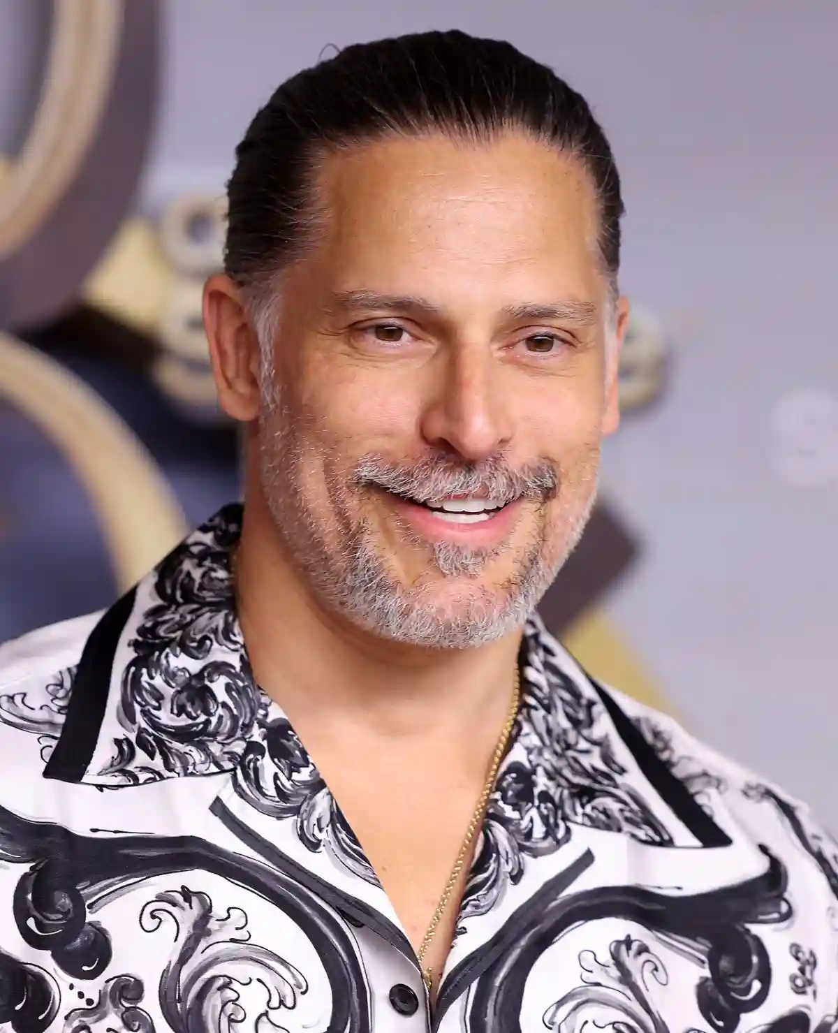 Joe Manganiello sonriente en un evento en Las Vegas en 2025