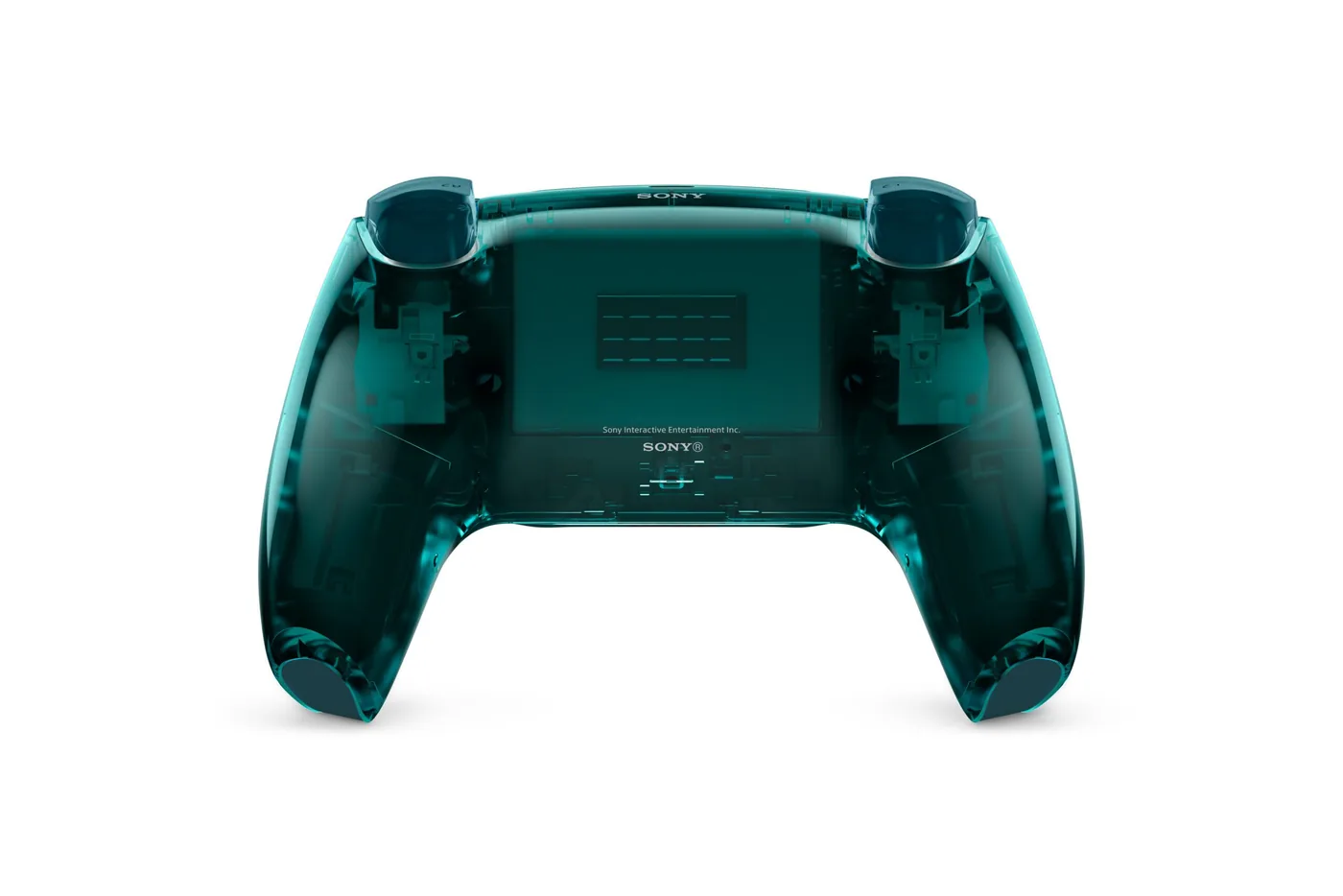 Dorso del DualSense Emerald Green de la Prism Collection, con la carcasa transparente