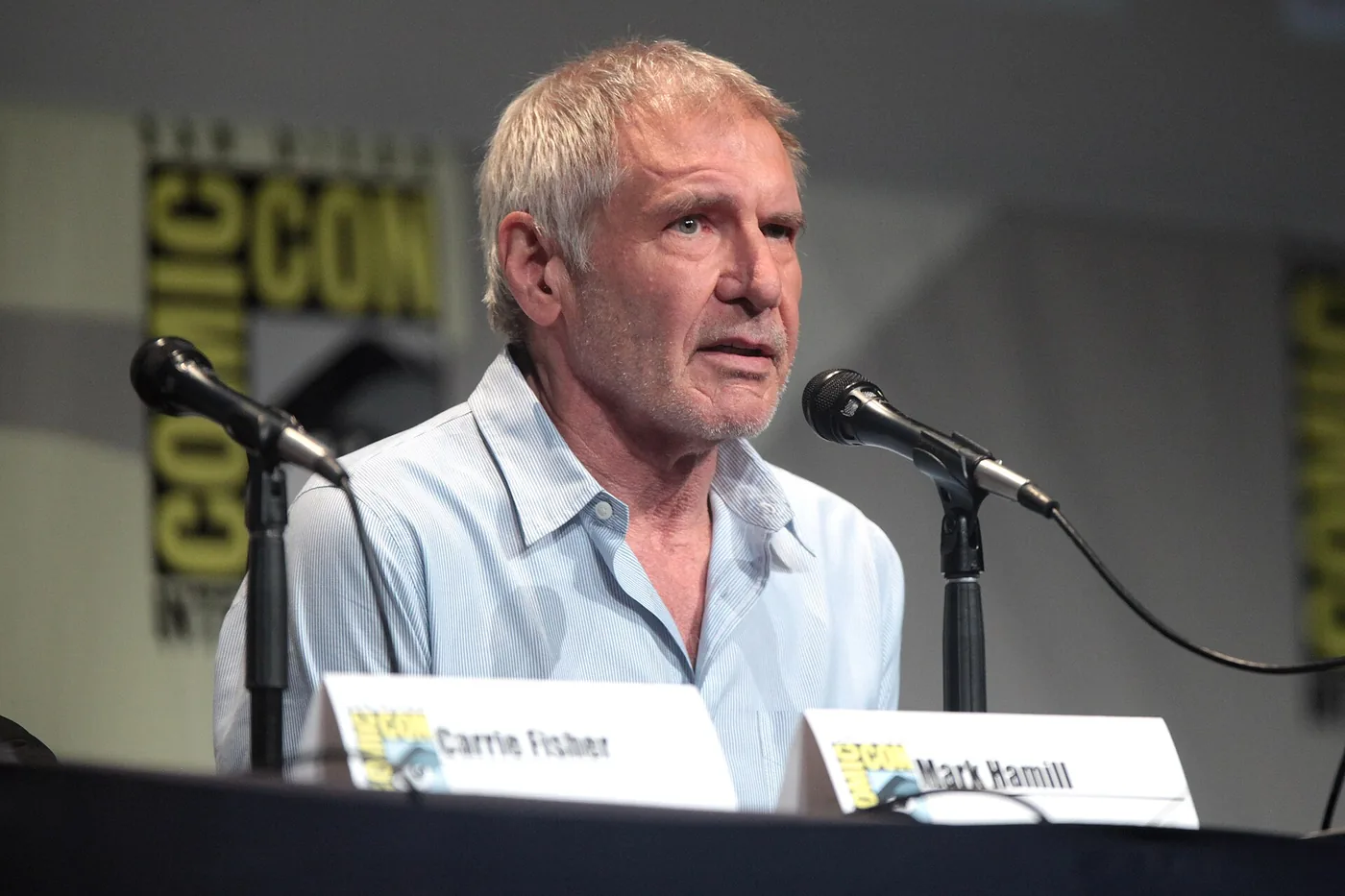 Harrison Ford habla en un panel de la San Diego Comic-Con 2015