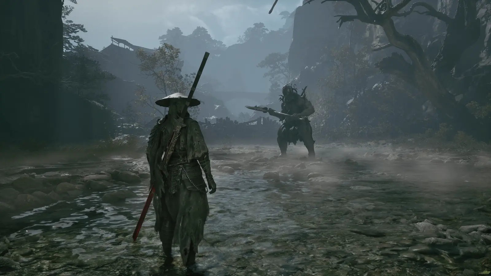 Soul frente a un enemigo en un río brumoso de Phantom Blade Zero